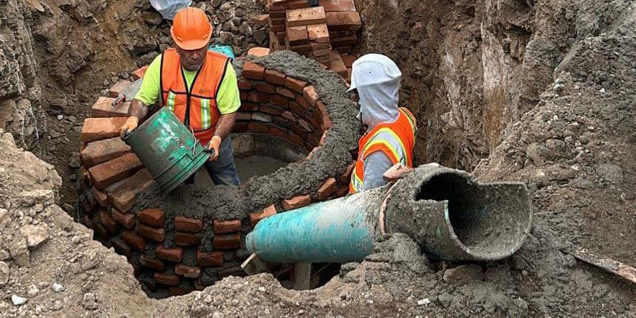Realiza CESPT introducción de alcantarillado sanitario en Colinas del Sol, en Tijuana