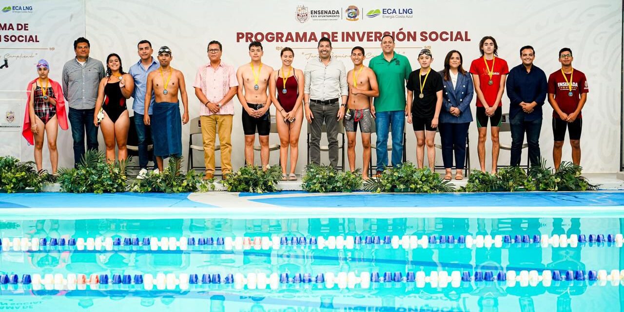 Inauguran alcalde Armando Ayala y Energía Costa Azul alberca de la Unidad Raúl Ramírez Lozano