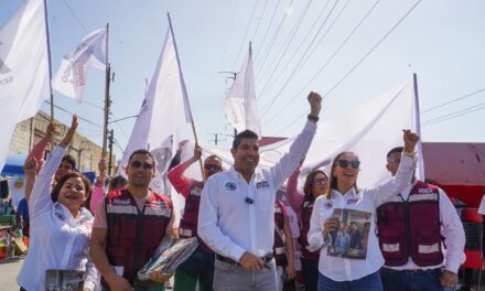 Informa Armando Ayala a las comunidades avances de las reformas constitucionales