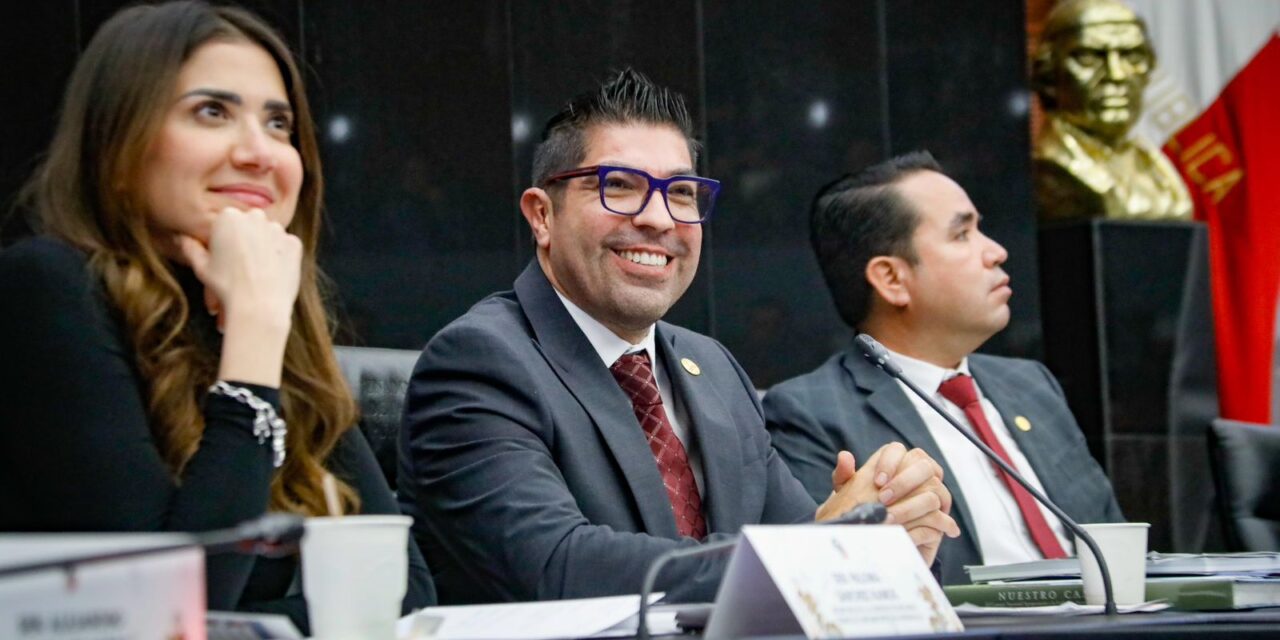 Instala Armando Ayala Comisión de Recursos Hídricos en el Senado de la República