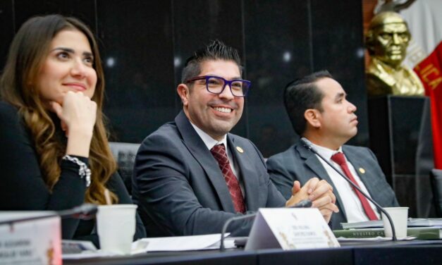 Instala Armando Ayala Comisión de Recursos Hídricos en el Senado de la República