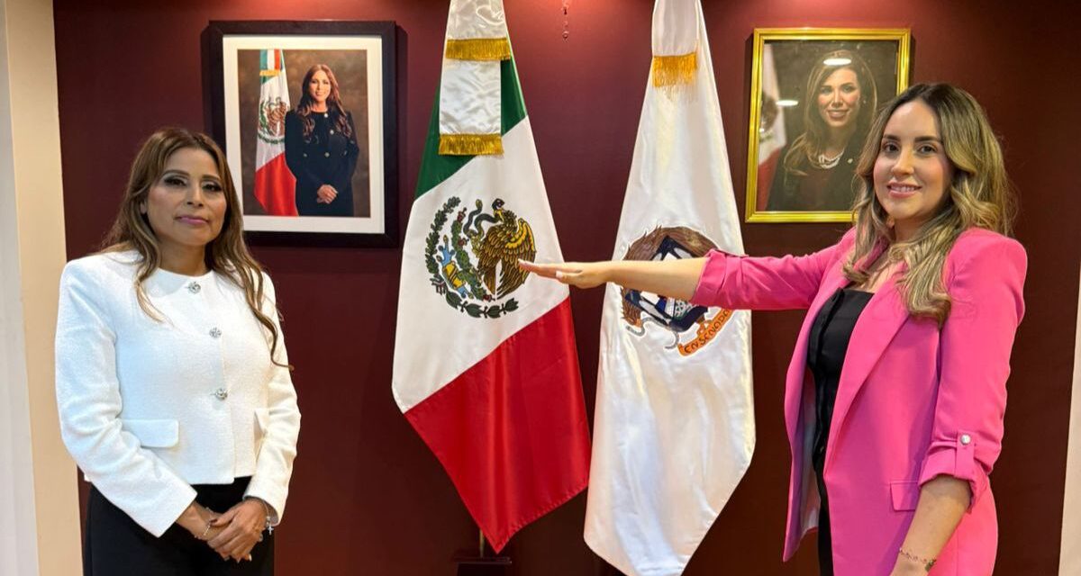 Toma protesta a nuevos servidores públicos en Ayuntamiento de Ensenada