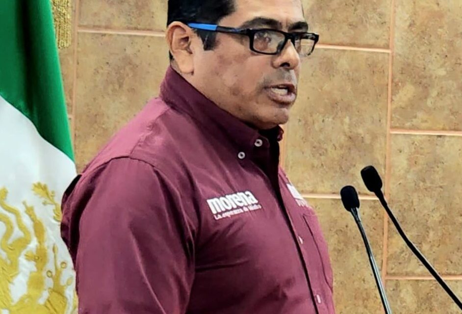 DIPUTADO MOLINA GARCÍA CUESTIONA EL COBRO DE BOLETOS COMO CUOTA DE REINSCRIPCIÓN EN LA UABC