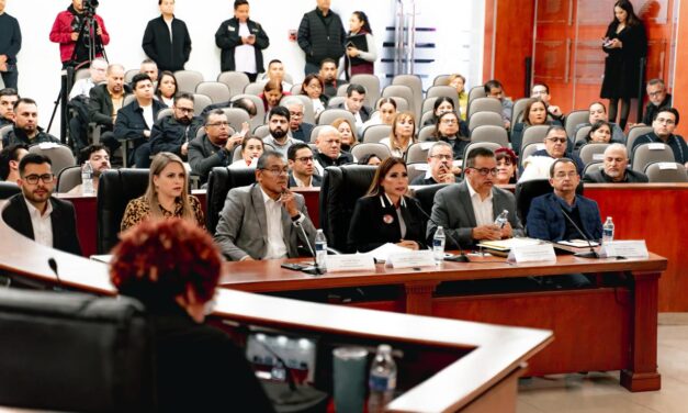Presenta Claudia Agatón proyecto de Ley de Ingresos ante la Comisión de Hacienda del Congreso del Estado