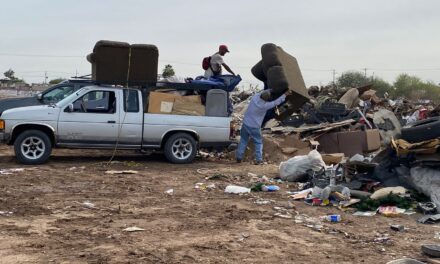 APROVECHA LOS ÚLTIMOS DÍAS PARA DESHACERTE DE TUS MUEBLES VIEJOS!…EN MEXICALI