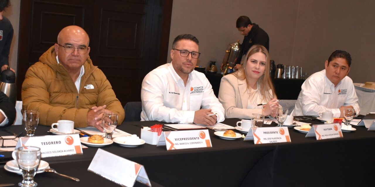 CONSTRUIRÁ ENSENADA 130 OBRAS CON DINERO DEL RAMO 33, DICE FUNCIONARIA ANTE INTEGRANTES DE COMICE                                                                                                      