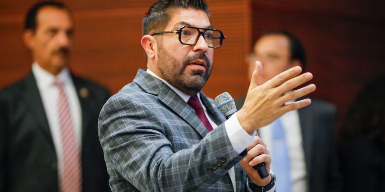 Respalda Armando Ayala a sector algodonero