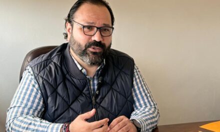 LA SALUD PÚBLICA NO ES MONEDA DE CAMBIO POLÍTICO:REGIDOR ADRIÁN GARCÍA