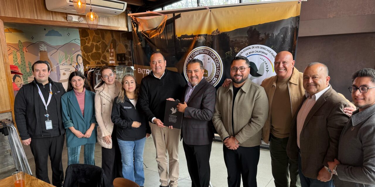 Grupo Salvia Blanca Contemplación Recibe Distintivo por su Compromiso con los Derechos Humanos en Baja California