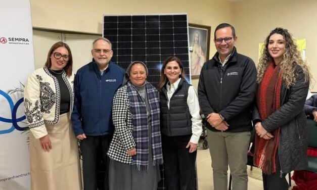 Fundación Sempra Infraestructura impulsa la energía limpia en Ensenada con la donación de un sistema fotovoltaico a la Casa Hogar del Anciano 