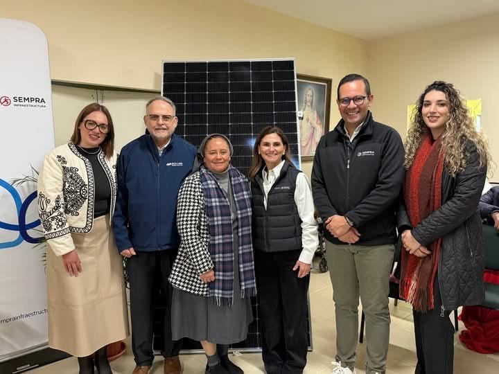 Fundación Sempra Infraestructura impulsa la energía limpia en Ensenada con la donación de un sistema fotovoltaico a la Casa Hogar del Anciano 