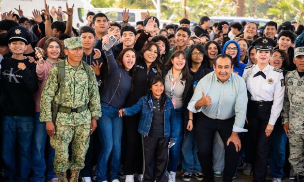Encabeza alcaldesa Claudia Agatón Feria de la Seguridad y Educación en CECyTE