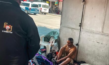 Realiza Ayuntamiento de Tijuana recorridos de ordenamiento del comercio ambulante en el primer cuadro de la ciudad