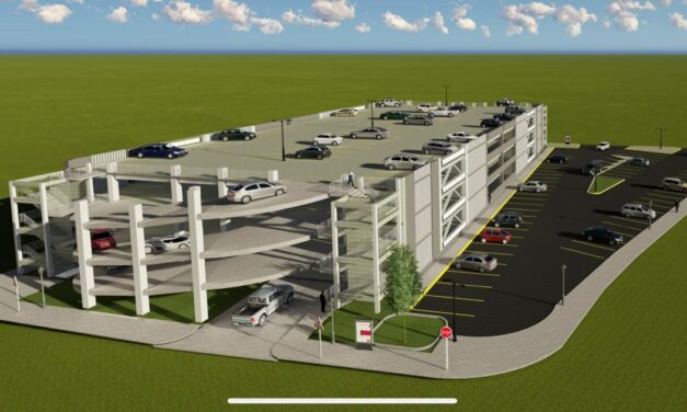 PRESENTA AMIC PROYECTO DE ESTACIONAMIENTO PARA AYUNTAMIENTO DE ENSENADA; TENDRÍA 400 ESPACIOS