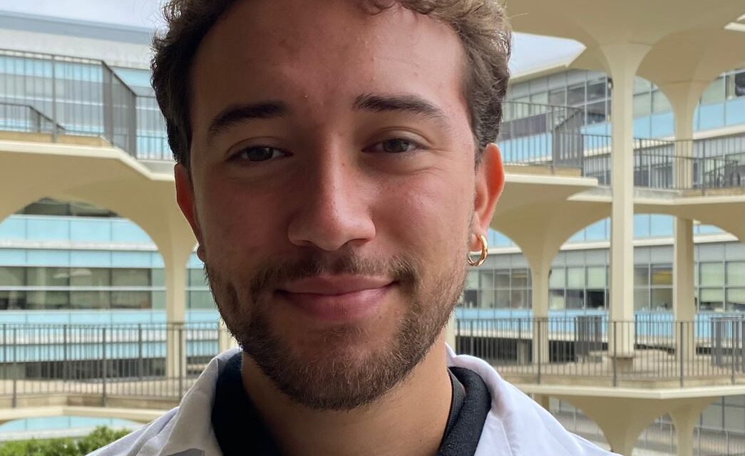 CIENCIAS GENÓMICAS Y BIOINFORMÁTICA, FRONTERA DEL CONOCIMIENTO: CÉSAR ESPARZA ALVARADO