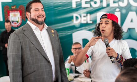 Encabeza Ismael Burgueño celebración del Día del Padre para funcionarios del Gobierno Municipal