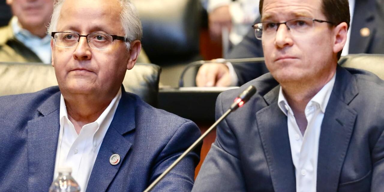 ACUSA EL SENADOR GUSTAVO SANCHEZ REDUCCION DE PRESUPUESTO A CONSULADOS DE MEXICO EN E.U.