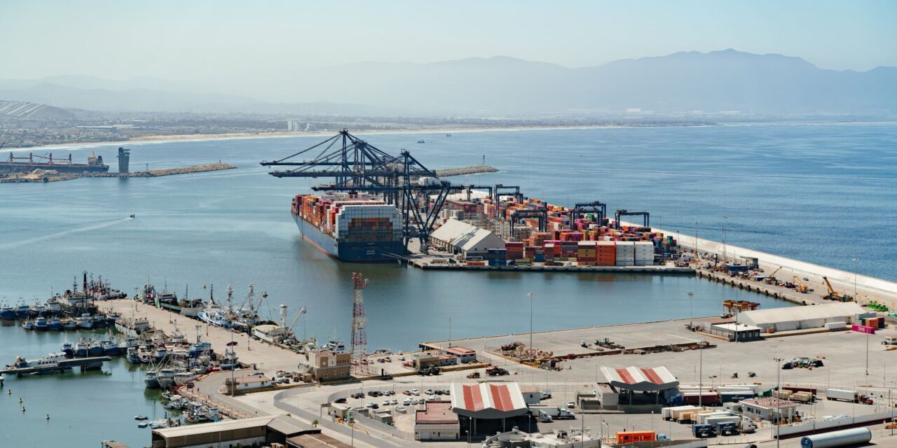 Ensenada recibirá inversión histórica que la consolidará como puerto estratégico de México: Claudia Agatón