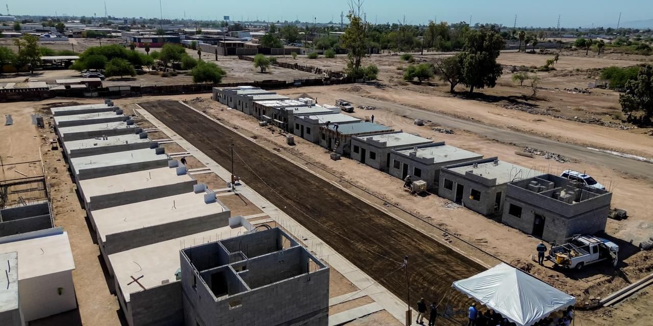 AVANZA PLAN ESTATAL DE VIVIENDA DE LA GOBERNADORA MARINA DEL PILAR CON 92 VIVIENDAS EN COLONIA LA CALMA