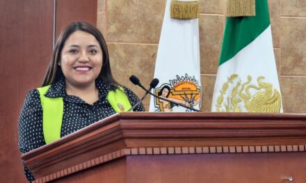 EXHORTAN A VIGILAR QUE ESCUELAS NO CONDICIONEN ADQUISICIÓN DE UNIFORMES A PROVEEDORES ESPECÍFICOS