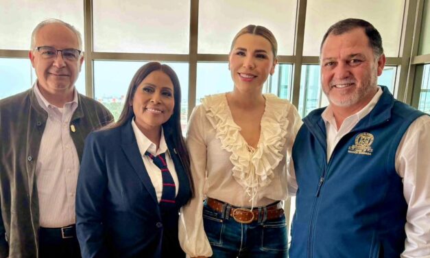 SE REÚNEN BURÓCRATAS, GOBERNADORA Y ALCALDESA DE ENSENADA PARA VER TEMA DE JUBILACIONES; HAY AVANCES IMPORTANTES, DICEN.