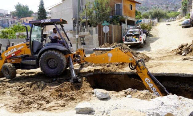 REEMPLAZA CESPE TRAMO DE TUBERÍA EN EL AGUAJITO