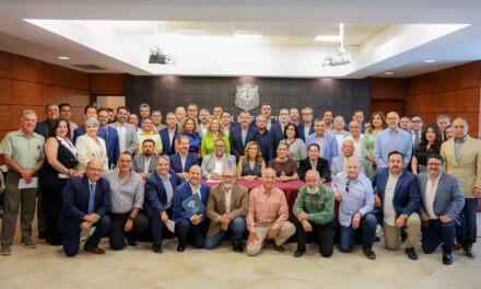 SOSTIENE GOBERNADORA MARINA DEL PILAR DIÁLOGO ABIERTO CON SECTOR EMPRESARIAL SOBRE MEJORA FINANCIERA, INFRAESTRUCTURA Y GESTIONES FEDERALES