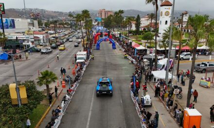 Informa Gobierno de Ensenada cierres viales por la Baja 400