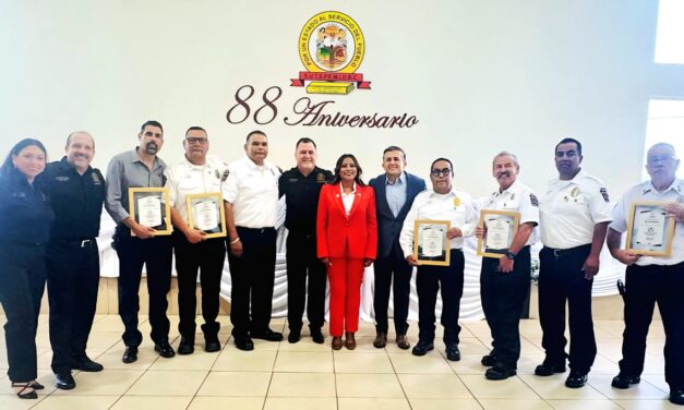 CELEBRA SINDICATO DE BURÓCRATAS SECCIÓN ENSENADA 88 ANIVERSARIO