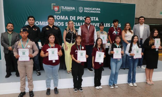 Encabeza Ismael Burgueño toma de protesta de 154 ‘Comisarios Sociales Juveniles’ de la Sindicatura Procuradora