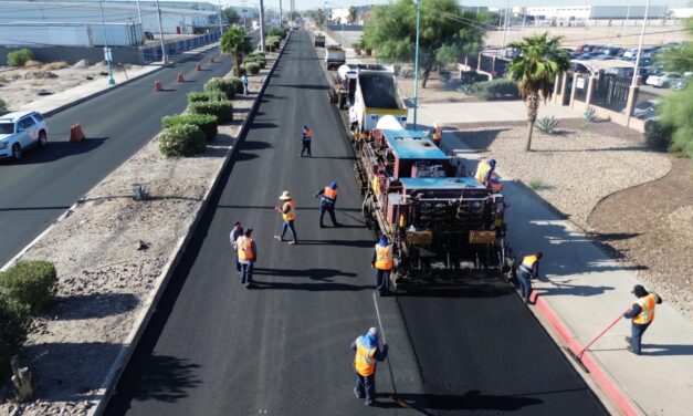 TRABAJA SIDURT EN REHABILITACIÓN DE BULEVAR CARRANZA EN MEXICALI