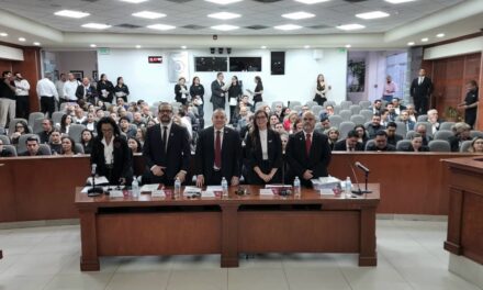 PRESENTA CONSEJERO JURÍDICO GLOSA DEL CUARTO INFORME DE GOBIERNO ESTATAL