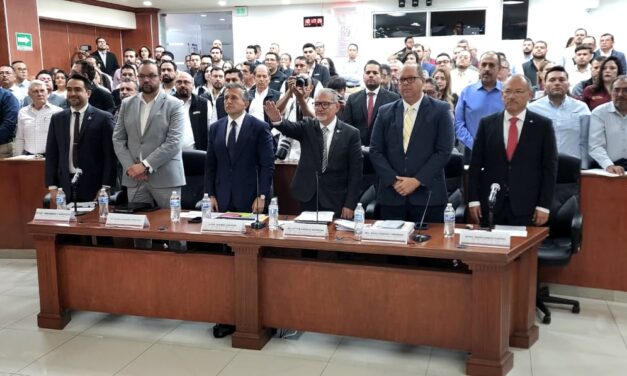 CONGRESO REVISA POLÍTICA HÍDRICA DE SEPROA EN COMPARECENCIA DEL CUARTO INFORME