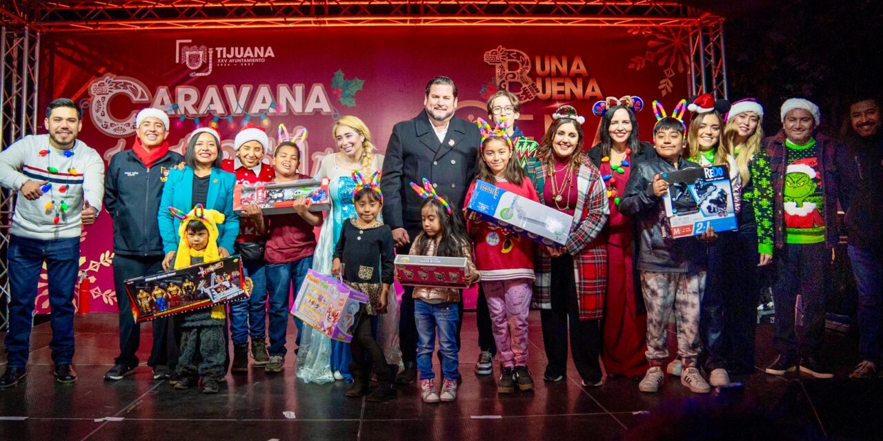 Encabeza Ismael Burgueño Ruiz caravana navideña y entrega de cenas
