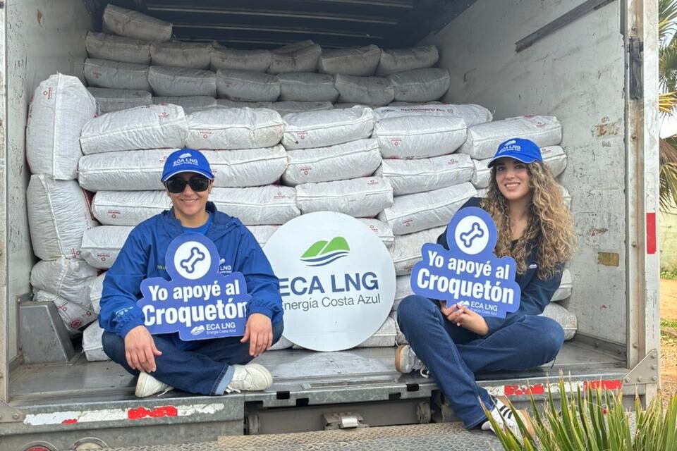 ECA LNG y comunidad de Ensenada reúnen más de 7 toneladas de croquetas para Gatos y Perros   
