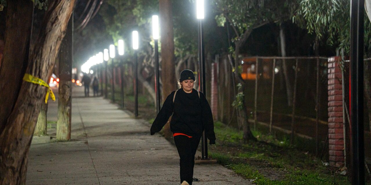 Beneficia Gobierno Municipal a 5 mil personas con instalación de Sendero Seguro en el Parque de la Amistad