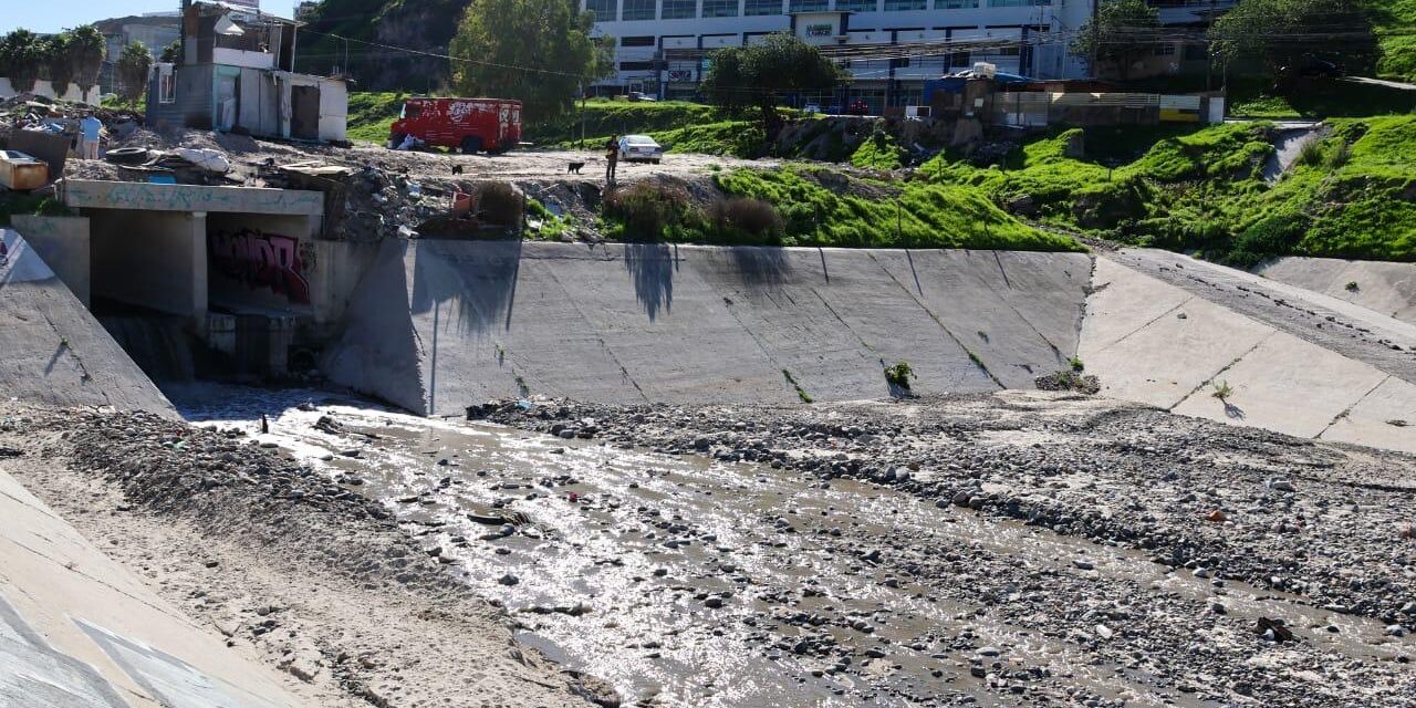 Da Gobierno Municipal de Tijuana mantenimiento permanente a los 32 tanques desarenadores de la ciudad