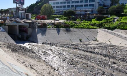 Da Gobierno Municipal de Tijuana mantenimiento permanente a los 32 tanques desarenadores de la ciudad