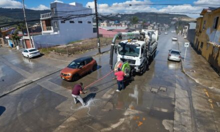 REFUERZA CESPE ACCIONES PARA OPERATIVIDAD DEL SISTEMA DE ALCANTARILLADO POR LAS LLUVIAS