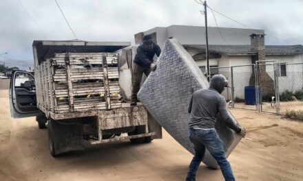 Recolecta gobierno de Claudia Agatón más de 3 mil 200 kilos de basura en jornada de traspatio en Playas de Chapultepec