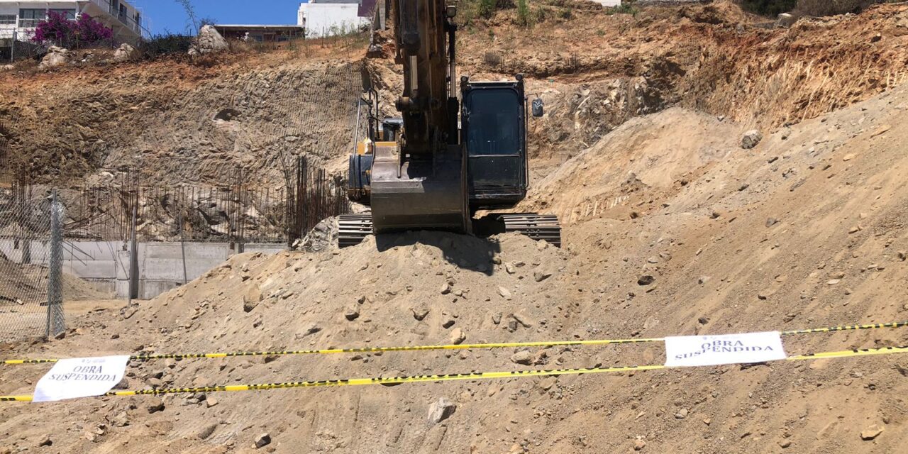Clausura Gobierno de Ensenada construcción en cercanías al cerro del Keki