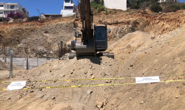 Clausura Gobierno de Ensenada construcción en cercanías al cerro del Keki