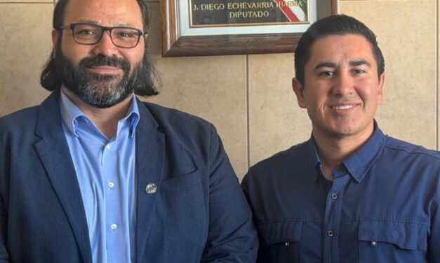 PROPONE EL REGIDOR ADRIÁN GARCÍA QUE LAS CARTELERAS RELAJADAS SEAN PERMANENTES EN BAJA CALIFORNIA