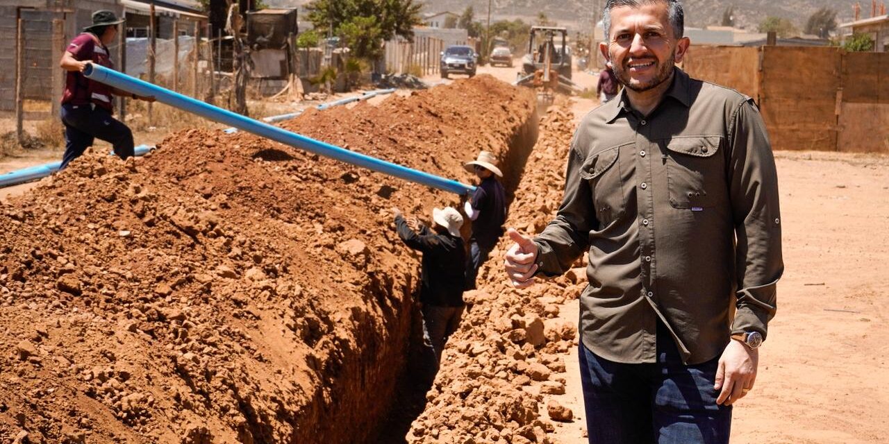 BRINDARÁ CESPE SERVICIO DE AGUA A FAMILIAS DE CAMALÚ