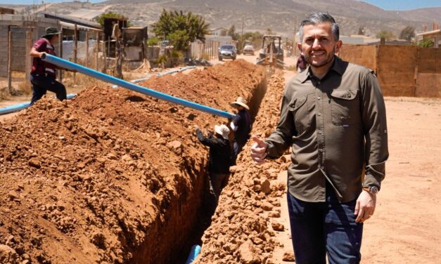 BRINDARÁ CESPE SERVICIO DE AGUA A FAMILIAS DE CAMALÚ