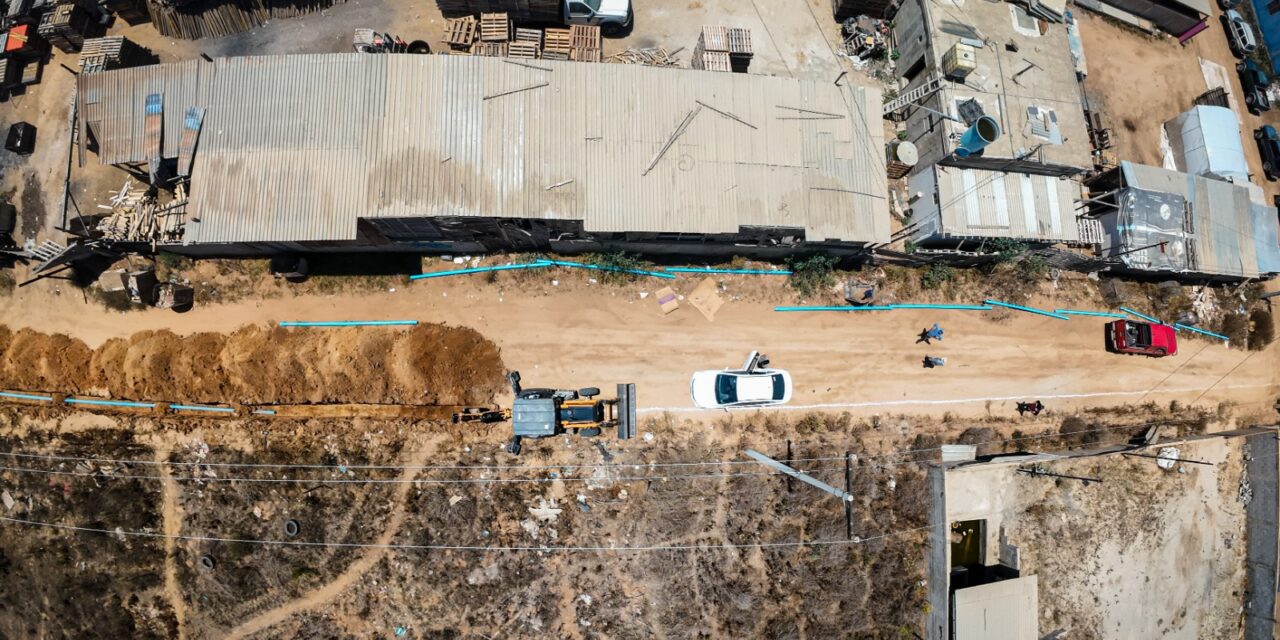 INSTALA CESPE RED DE AGUA POTABLE EN LA COLONIA RAMOS DE ENSENADA