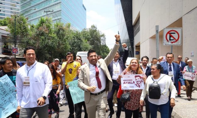 Se registra Armando Ayala como aspirante a Coordinador Estatal en Defensa de la Transformación en BC