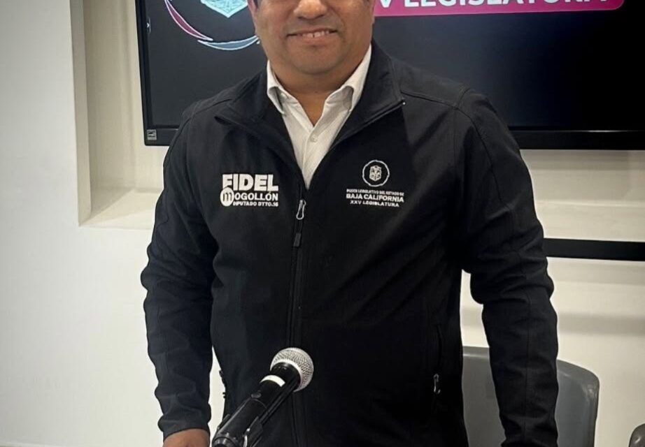 EXHORTA FIDEL MOGOLLÓN AL AYUNTAMIENTO DE ROSARITO A REFORZAR A LOS BOMBEROS