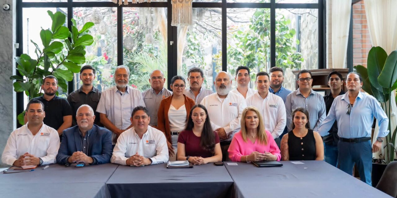 JULIETA RAMÍREZ DIALOGA CON EL SECTOR DE LA CONSTRUCCIÓN EN ENSENADA
