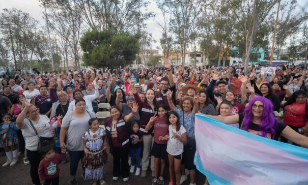 JULIETA RAMÍREZ LLAMA A COMBATIR LA CORRUPCIÓN DURANTE ASAMBLEA EN TIJUANA